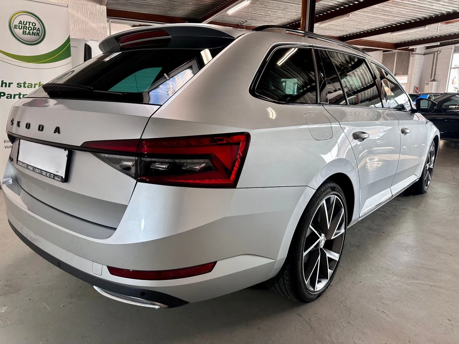 Skoda Superb 2.0 TDI 7 DSG Sportline | Mobile.bg � ����������� 6