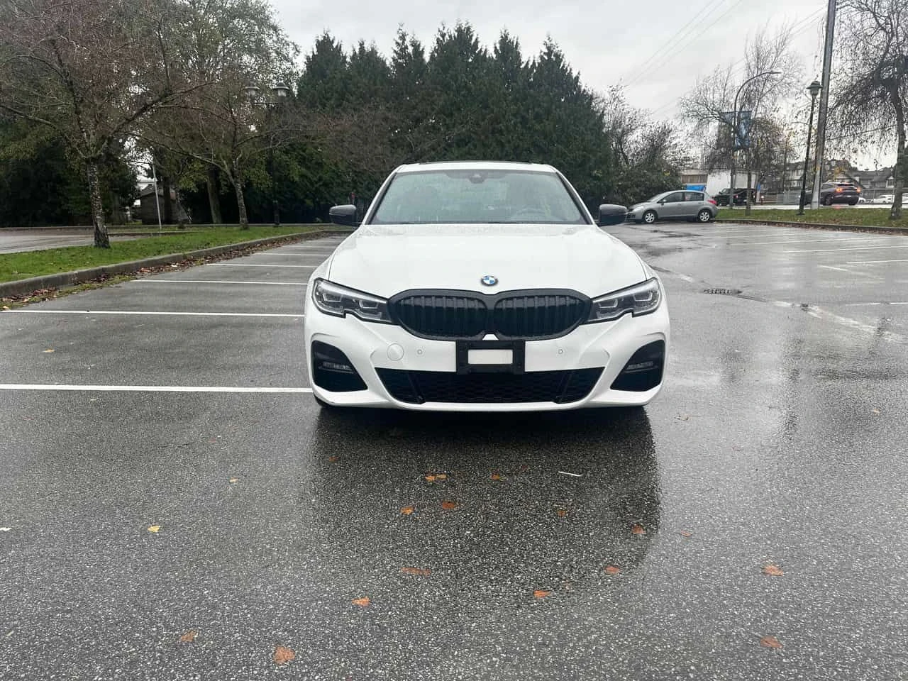 BMW 330 * 330e xDrive Plug In Hybrid * ШИБИДАХ* ПОДГРЕВ* , снимка 6 - Автомобили и джипове - 54152933