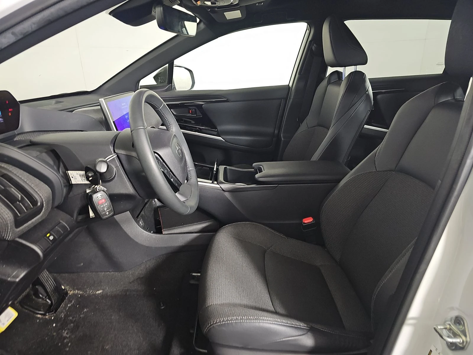 Toyota bZ4X XLE AWD | Mobile.bg � ����������� 7