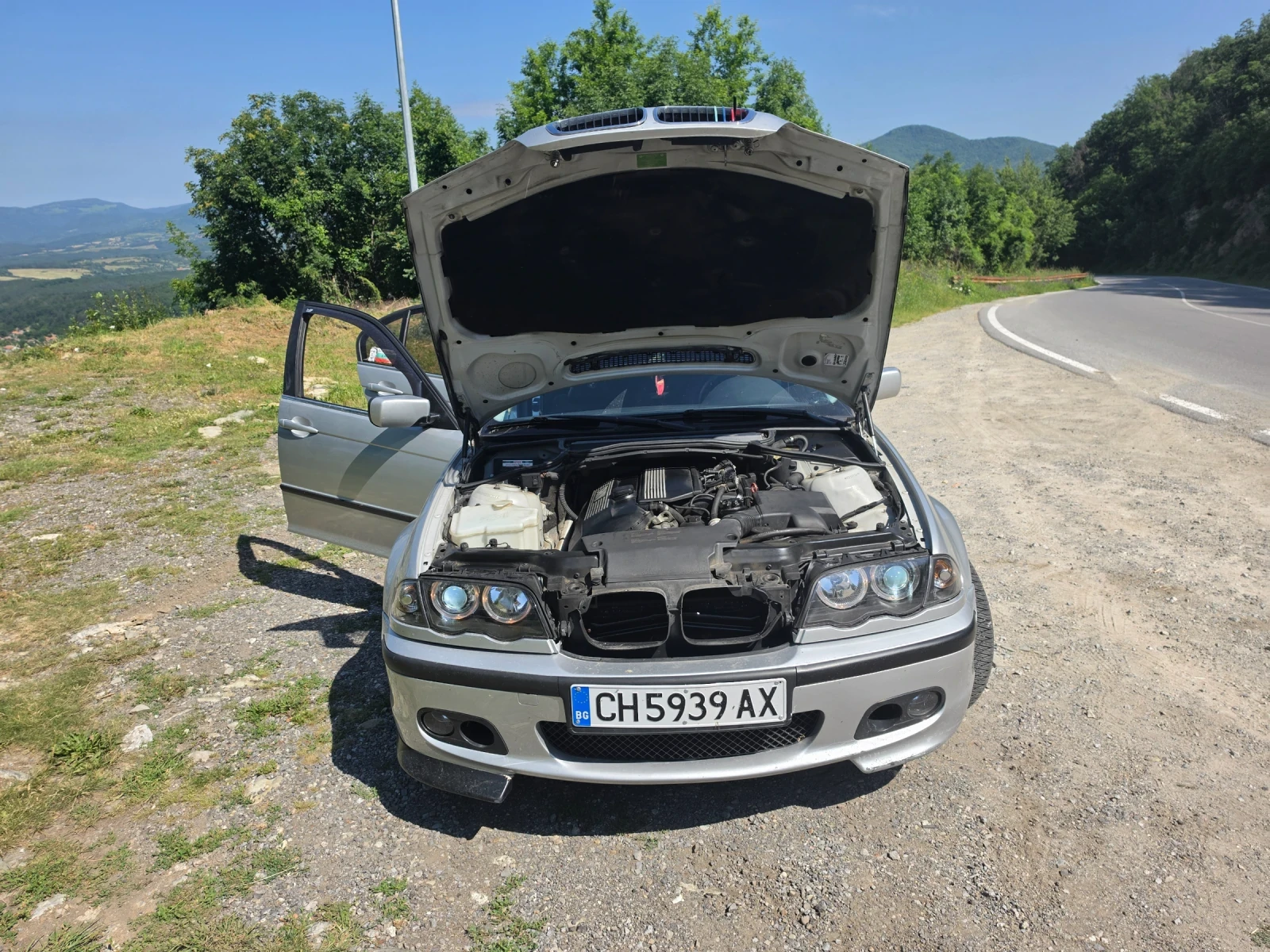 BMW 320, снимка 2 - Автомобили и джипове - 54986050