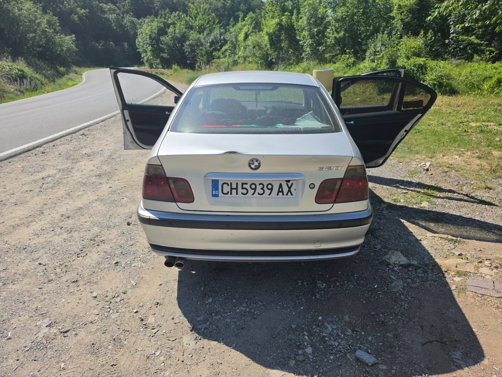 BMW 320, снимка 8 - Автомобили и джипове - 54986050