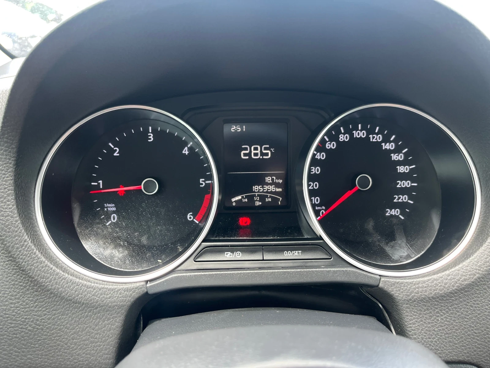 VW Polo, снимка 5 - Автомобили и джипове - 55030700