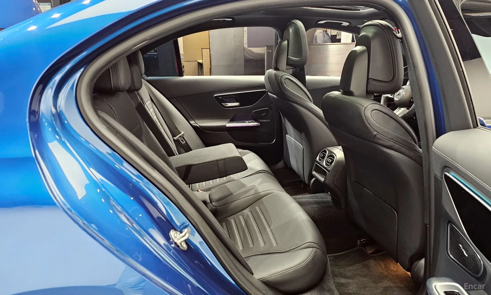 Mercedes-Benz C 300 4MATC AMG LINE, снимка 12 - Автомобили и джипове - 55048439