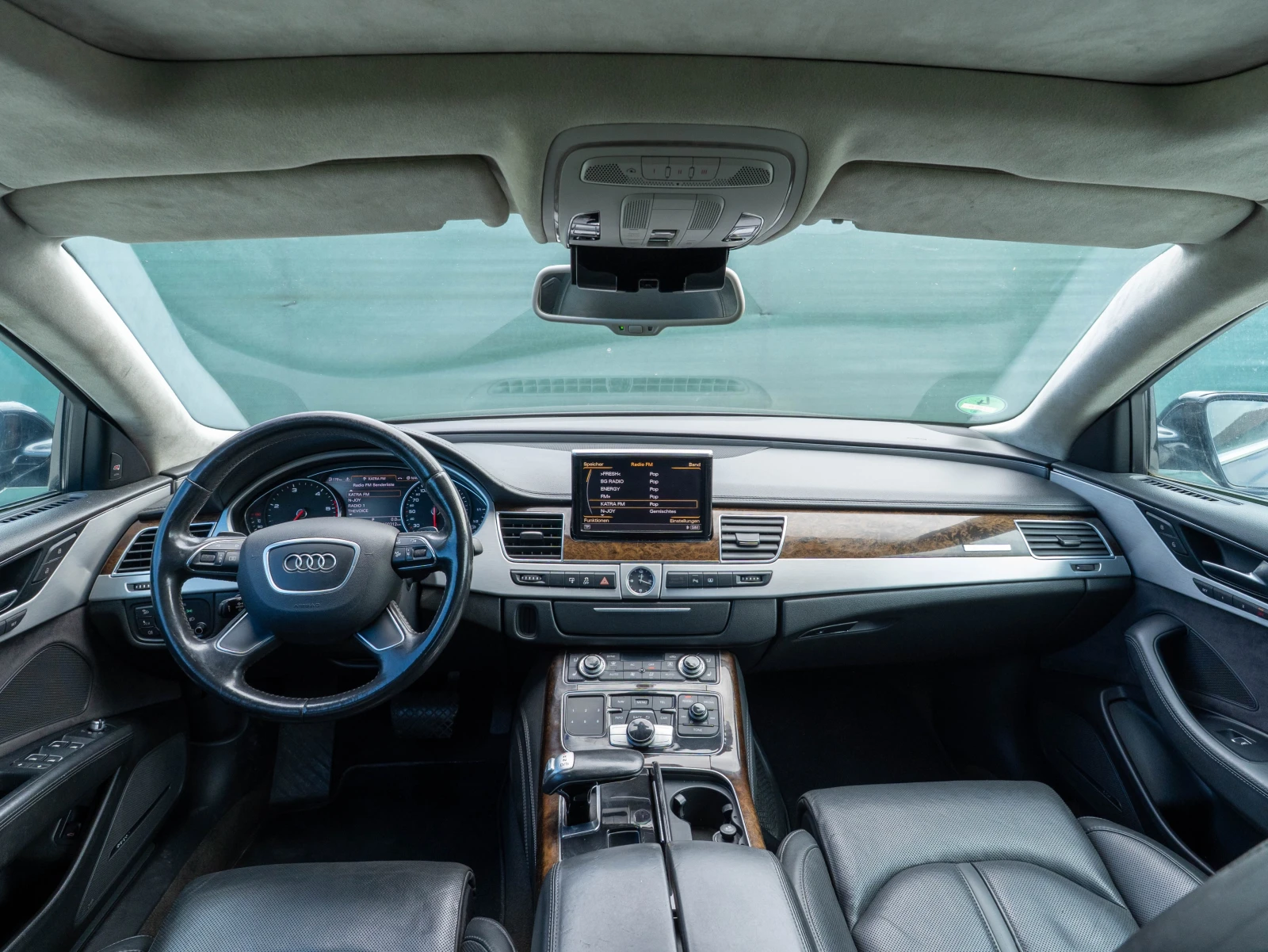 Audi A8 4.2 TDI 351к.с. Long Всички Екстри, снимка 10 - Автомобили и джипове - 55213173