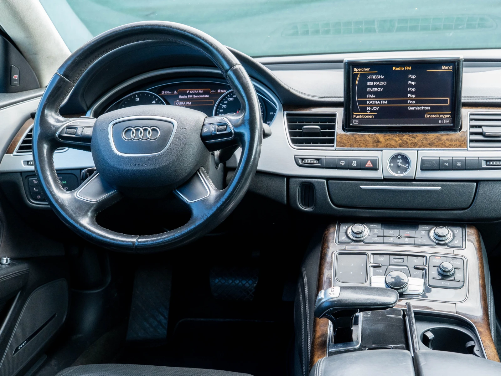 Audi A8 4.2 TDI 351к.с. Long Всички Екстри, снимка 17 - Автомобили и джипове - 55213173