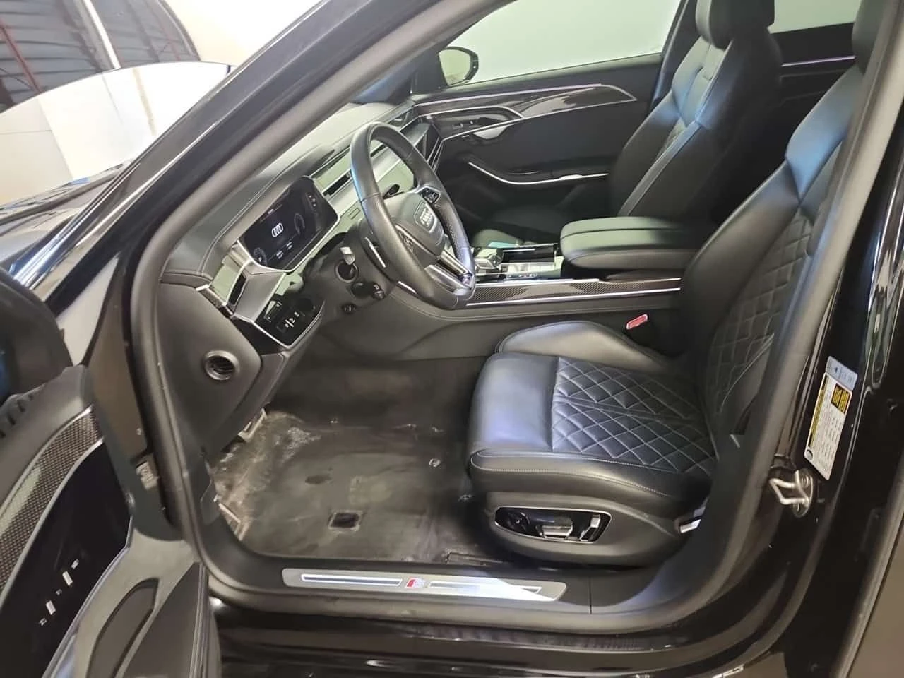 Audi S8 * 4.0 TFSI QUATTRO * CARFAX * ЦЕНА ДО БГ, снимка 6 - Автомобили и джипове - 55491935