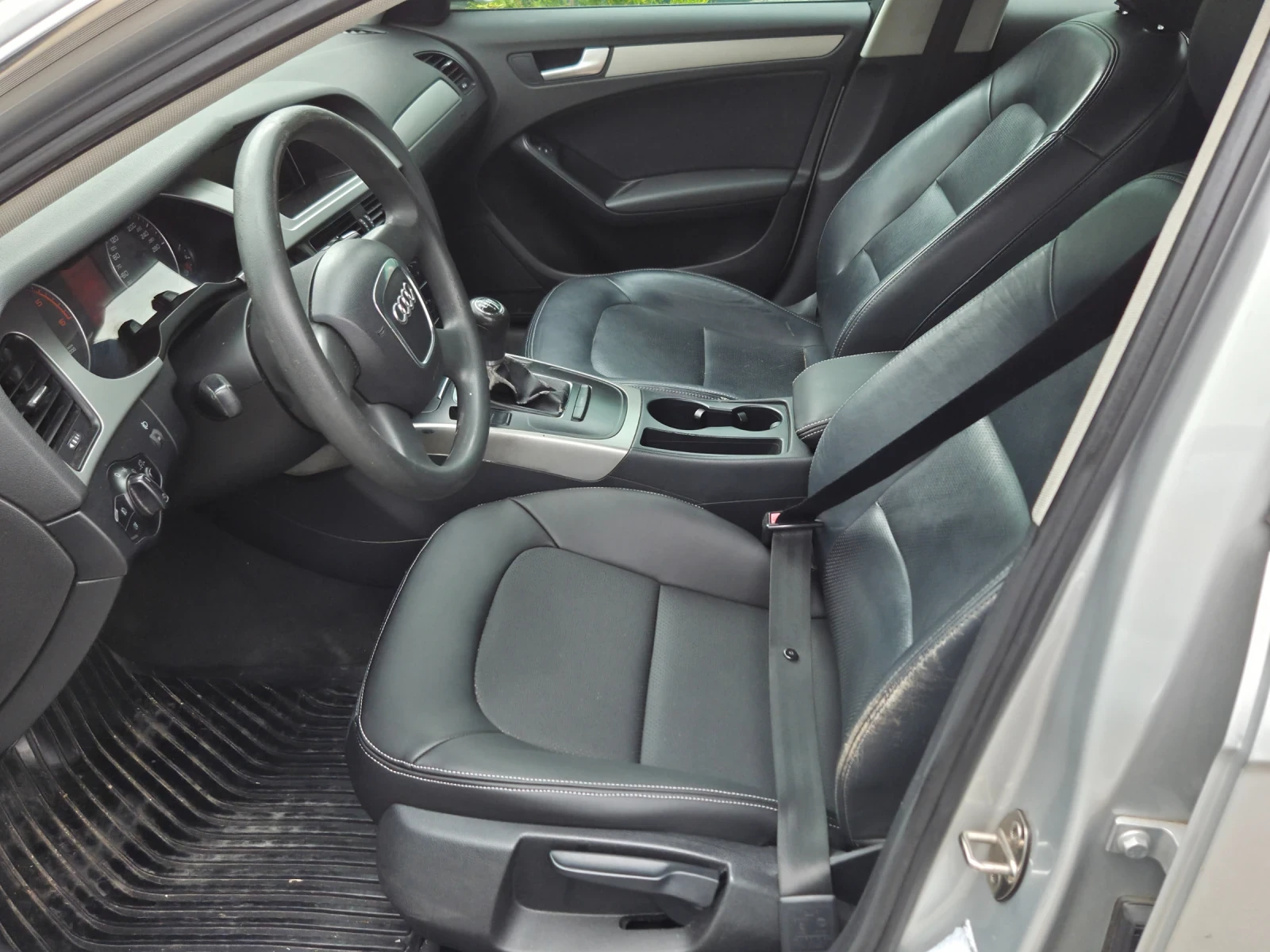 Audi A4 2.0 тди 143 коня 2009г !! , снимка 12 - Автомобили и джипове - 55547277