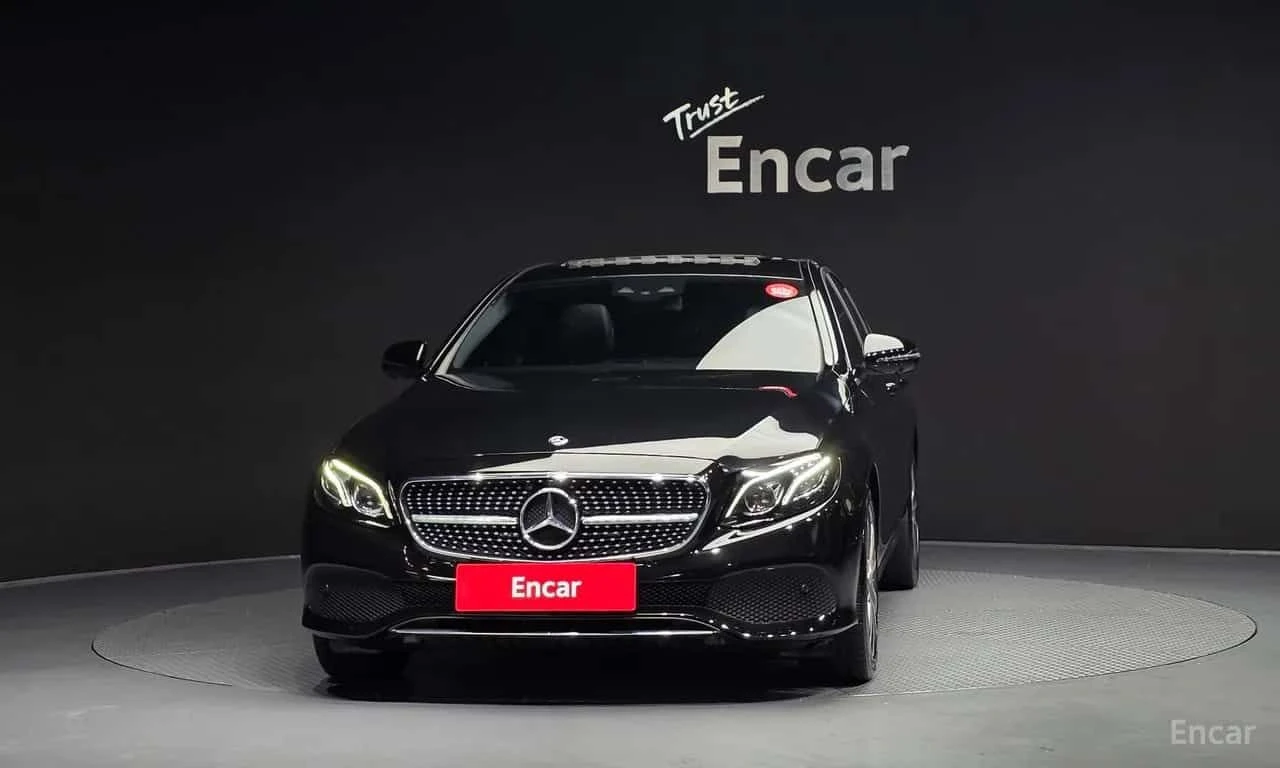 Mercedes-Benz E 300 * E300 4MATIC Avnatgarde * ЦЕНА ДО БГ, снимка 3 - Автомобили и джипове - 55627690