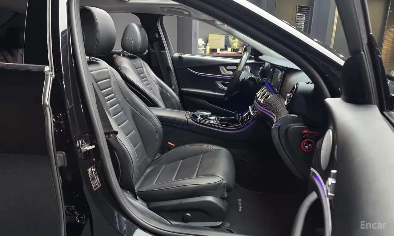 Mercedes-Benz E 300 * E300 4MATIC Avnatgarde * ЦЕНА ДО БГ, снимка 11 - Автомобили и джипове - 55627690
