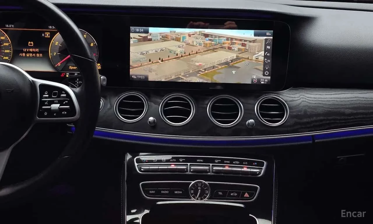 Mercedes-Benz E 300 * E300 4MATIC Avnatgarde * ЦЕНА ДО БГ, снимка 15 - Автомобили и джипове - 55627690