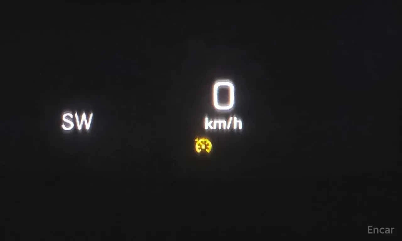 Mercedes-Benz E 300 * E300 4MATIC Avnatgarde * ЦЕНА ДО БГ, снимка 14 - Автомобили и джипове - 55627690