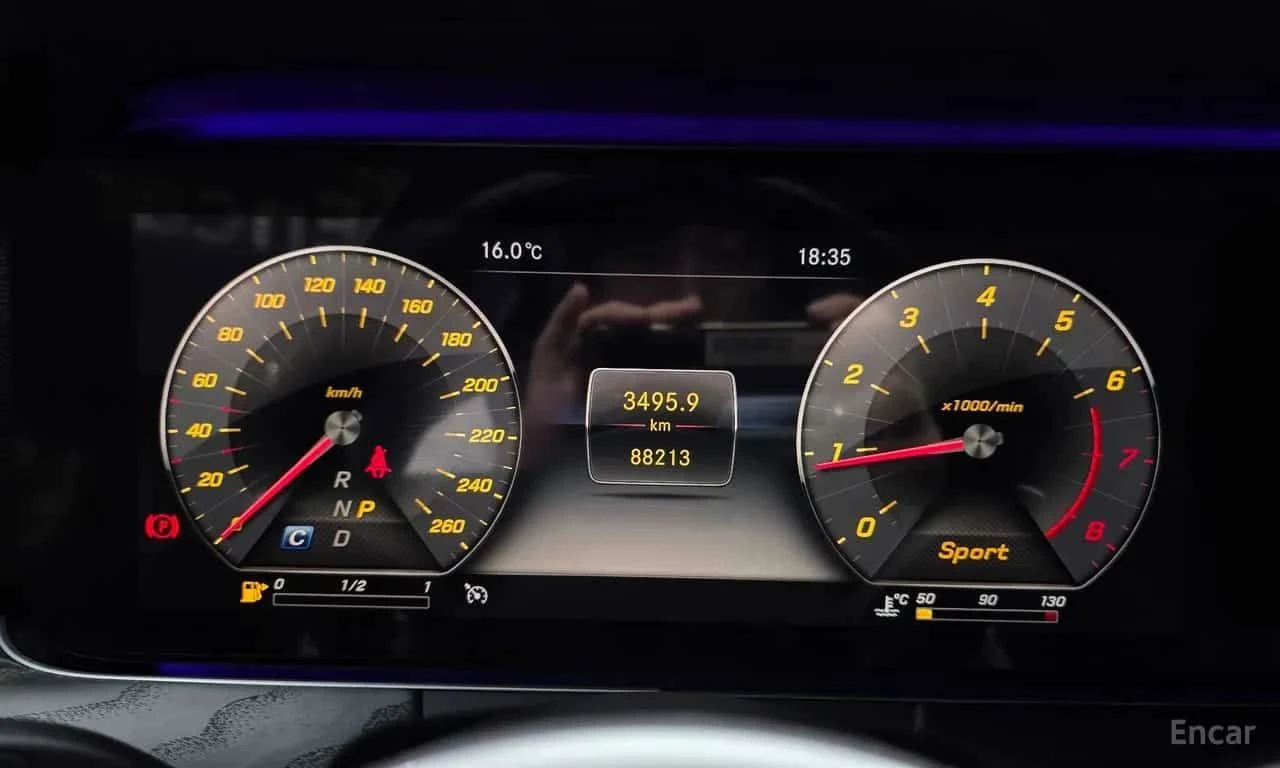 Mercedes-Benz E 300 * E300 4MATIC Avnatgarde * ЦЕНА ДО БГ, снимка 8 - Автомобили и джипове - 55627690