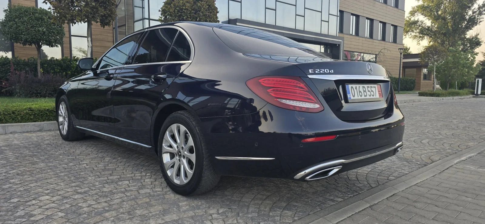 Mercedes-Benz E 220 DIGITAL* 9G-TRONIC* ������*  | Mobile.bg � ����������� 4