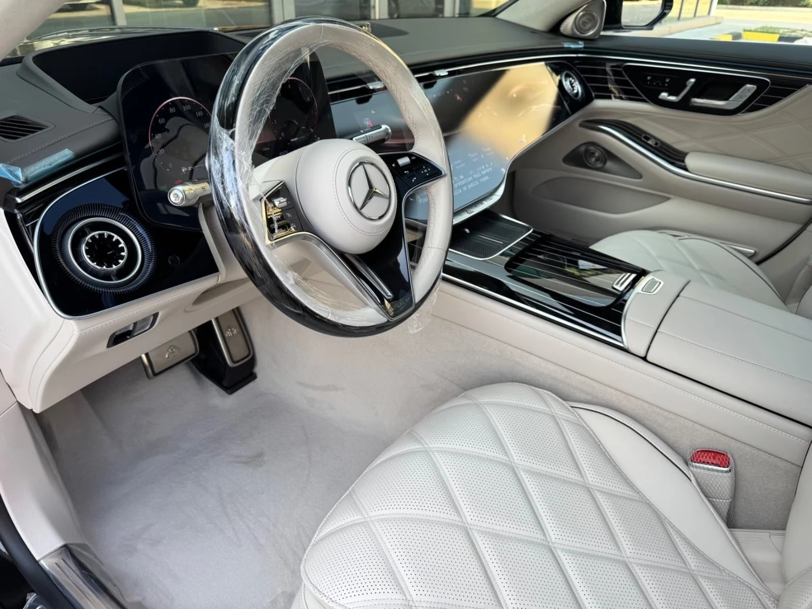Mercedes-Benz S 580 MAYBACH / BURM-4D / FIRST CLASS/ MANUFAKTUR / HUD/, снимка 9 - Автомобили и джипове - 55790598