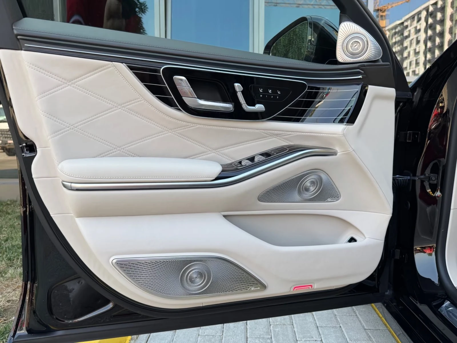 Mercedes-Benz S 580 MAYBACH / BURM-4D / FIRST CLASS/ MANUFAKTUR / HUD/, снимка 8 - Автомобили и джипове - 55790598