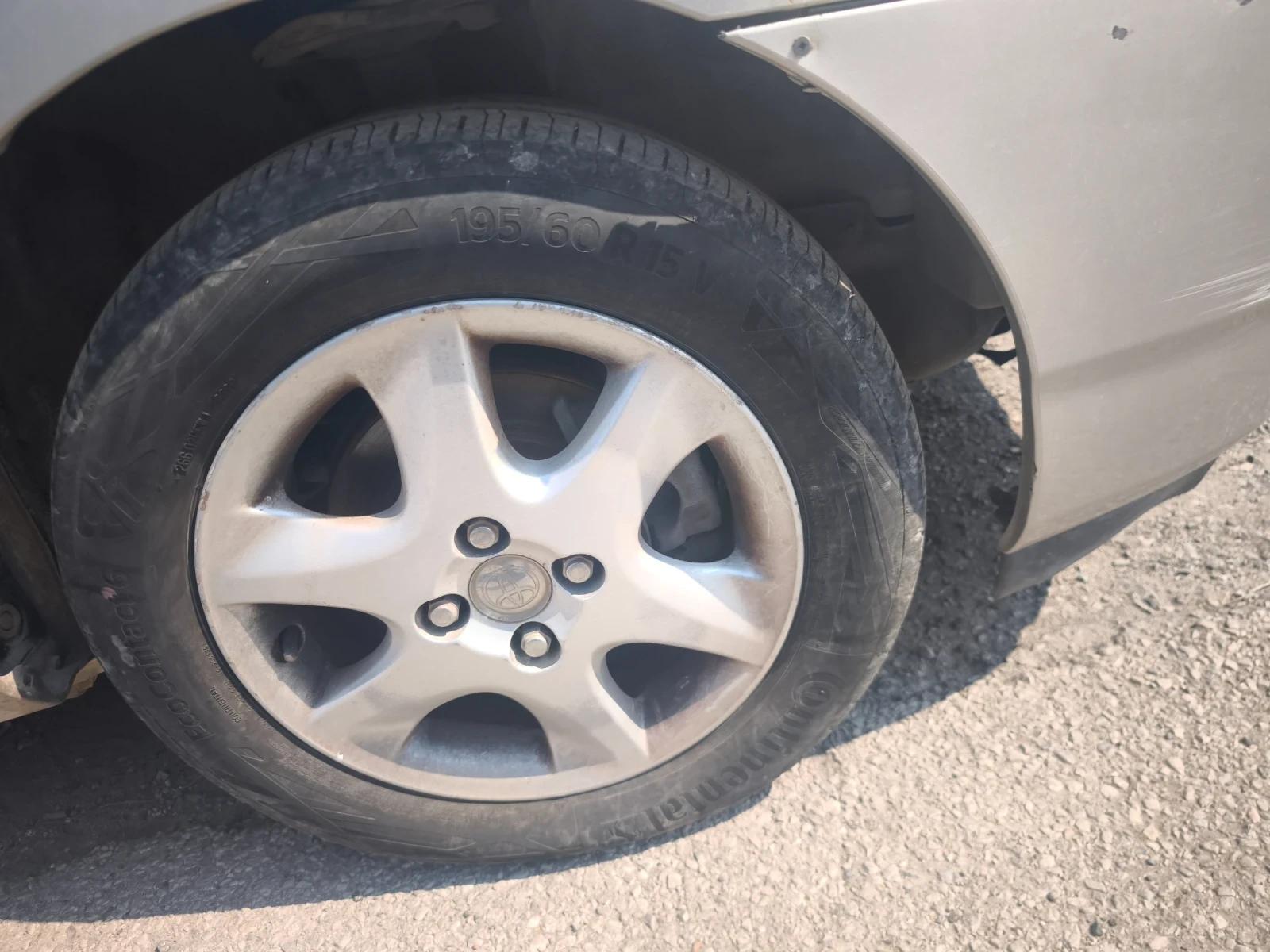 Toyota Corolla verso, снимка 4 - Автомобили и джипове - 55792040