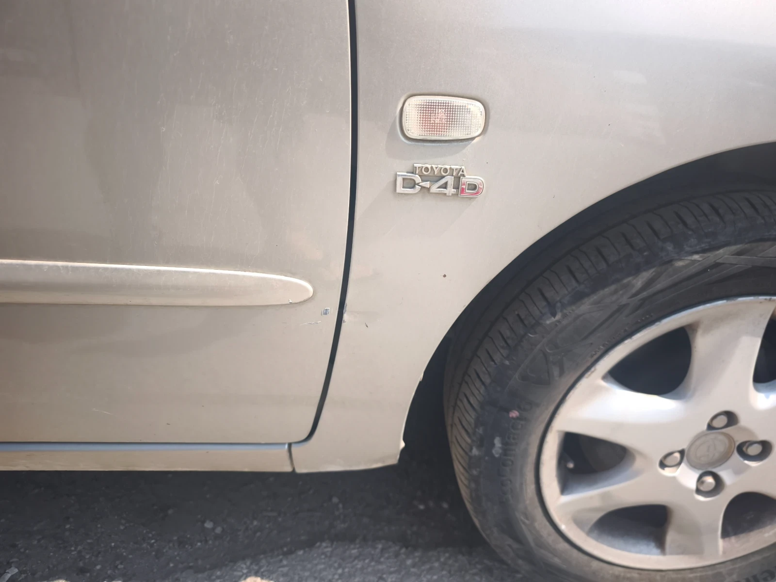 Toyota Corolla verso, снимка 7 - Автомобили и джипове - 55792040