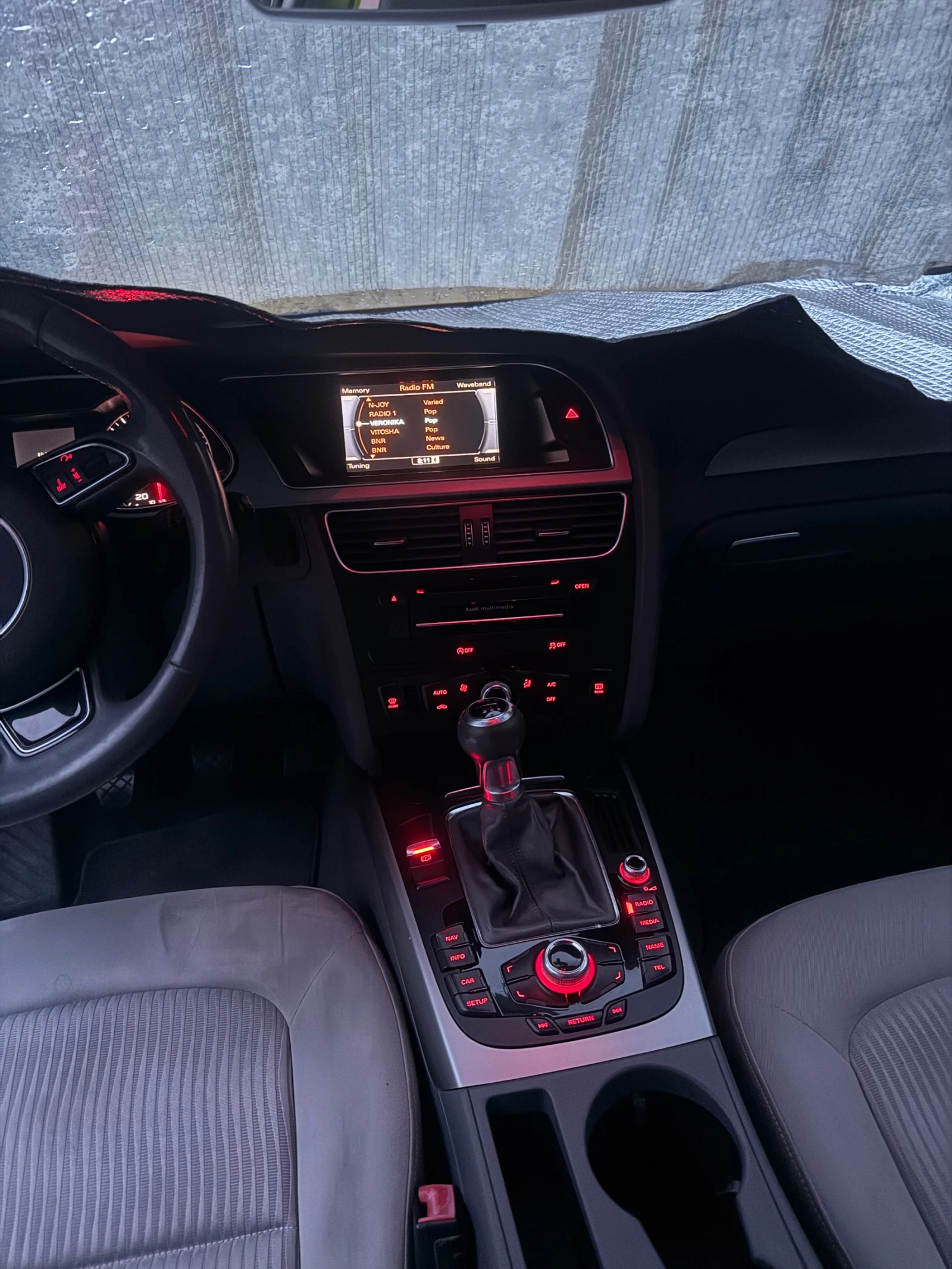 Audi A4 2.0tdi 150кс, снимка 12 - Автомобили и джипове - 56007519