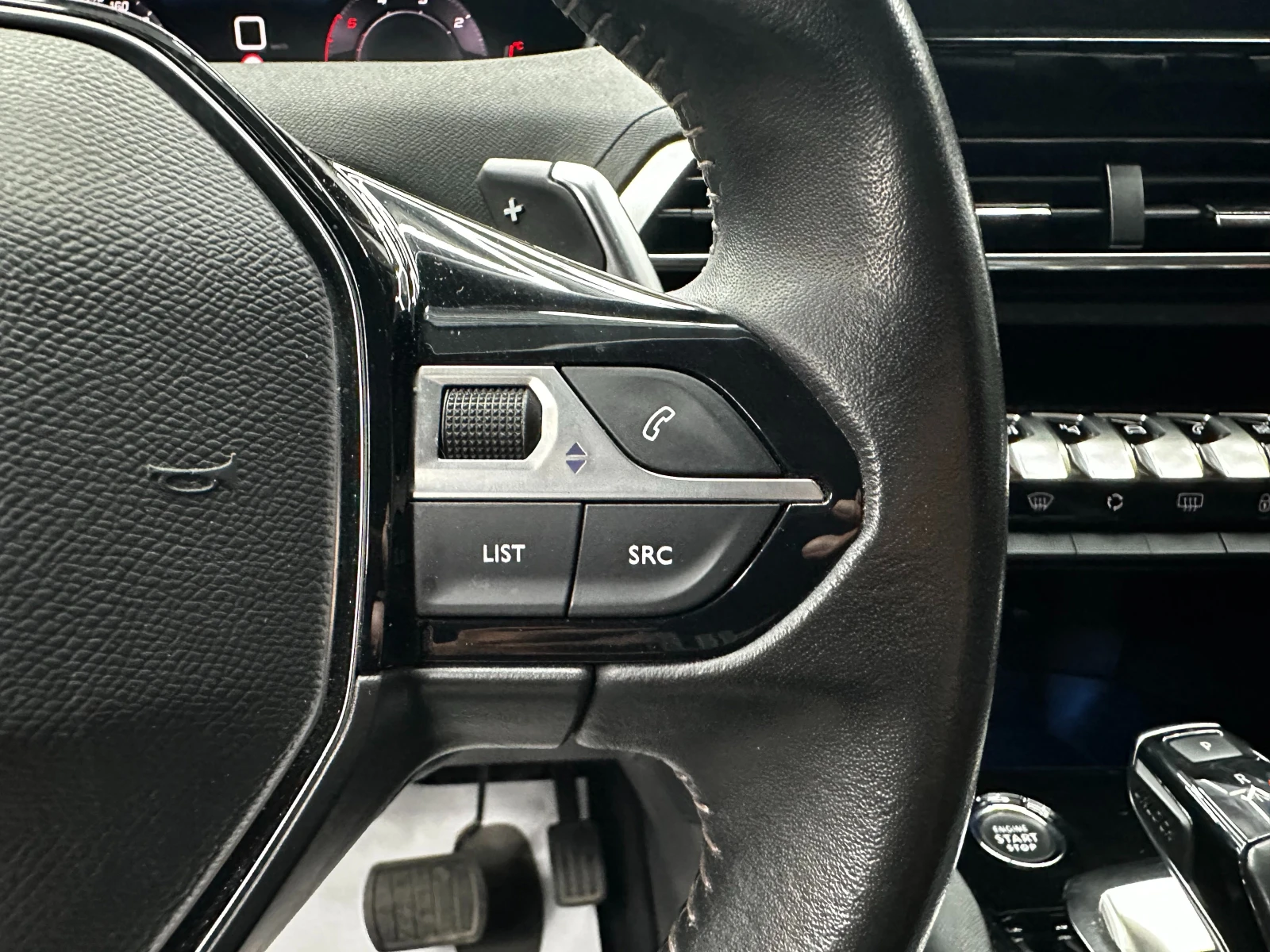Peugeot 3008 1.5E-HDI 131кс/Face/ГАРАНЦИЯ 6 мес/, снимка 13 - Автомобили и джипове - 56102891