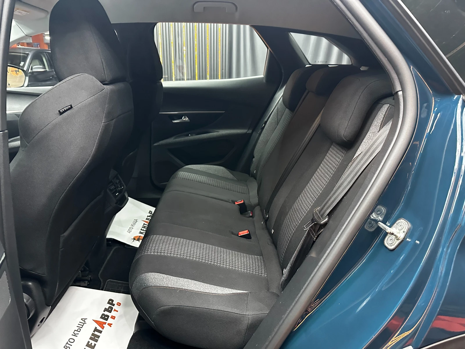 Peugeot 3008 1.5E-HDI 131кс/Face/ГАРАНЦИЯ 6 мес/, снимка 7 - Автомобили и джипове - 56102891