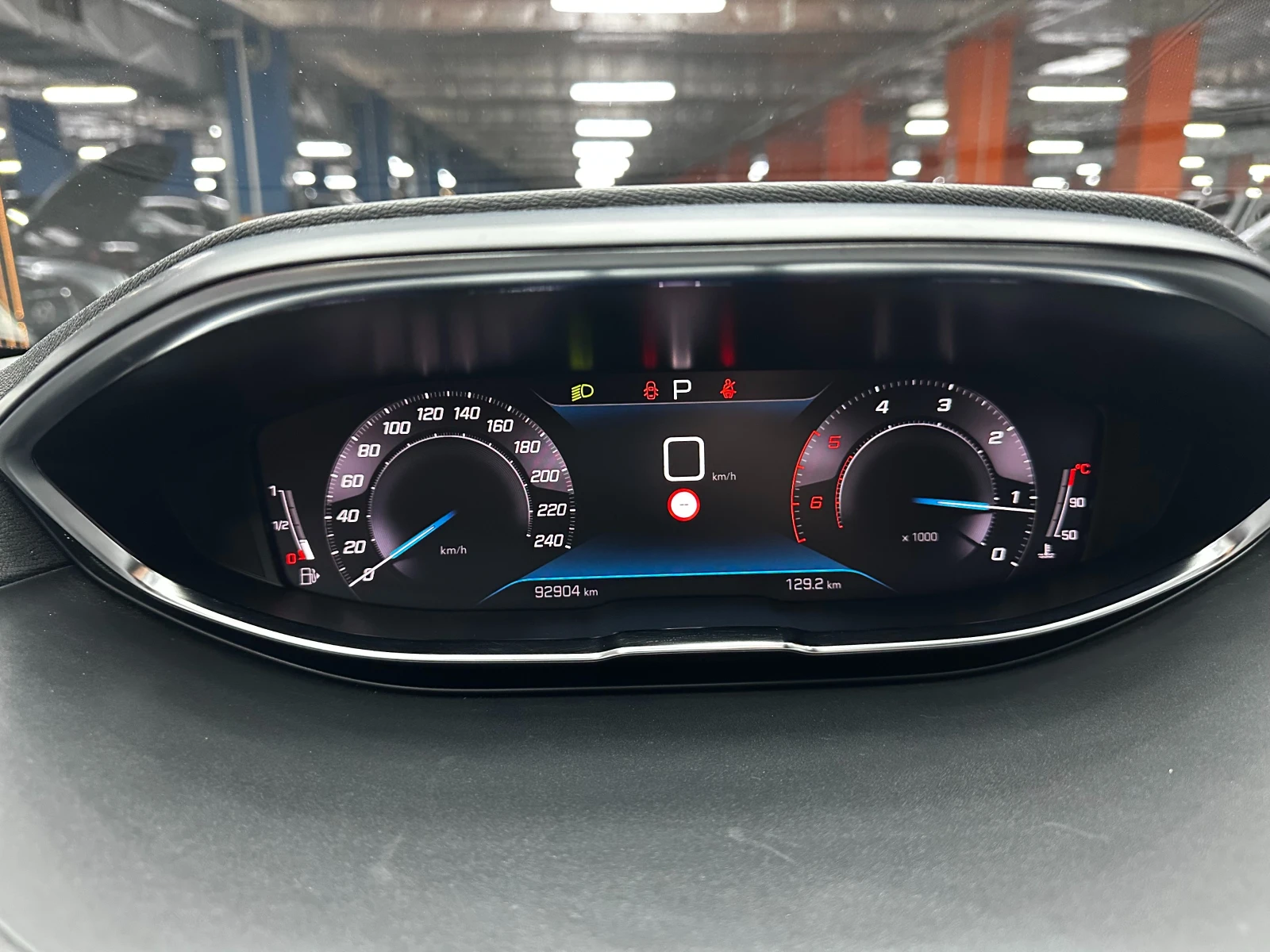 Peugeot 3008 1.5E-HDI 131кс/Face/ГАРАНЦИЯ 6 мес/, снимка 15 - Автомобили и джипове - 56102891