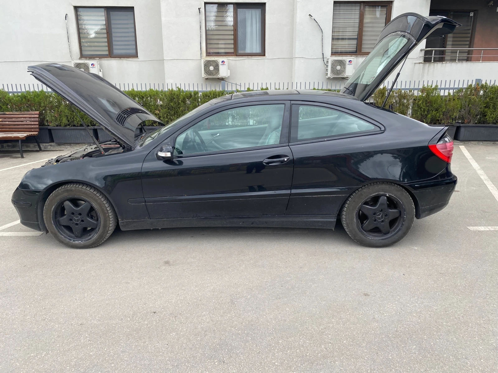 Mercedes-Benz C 230, снимка 14 - Автомобили и джипове - 56234590