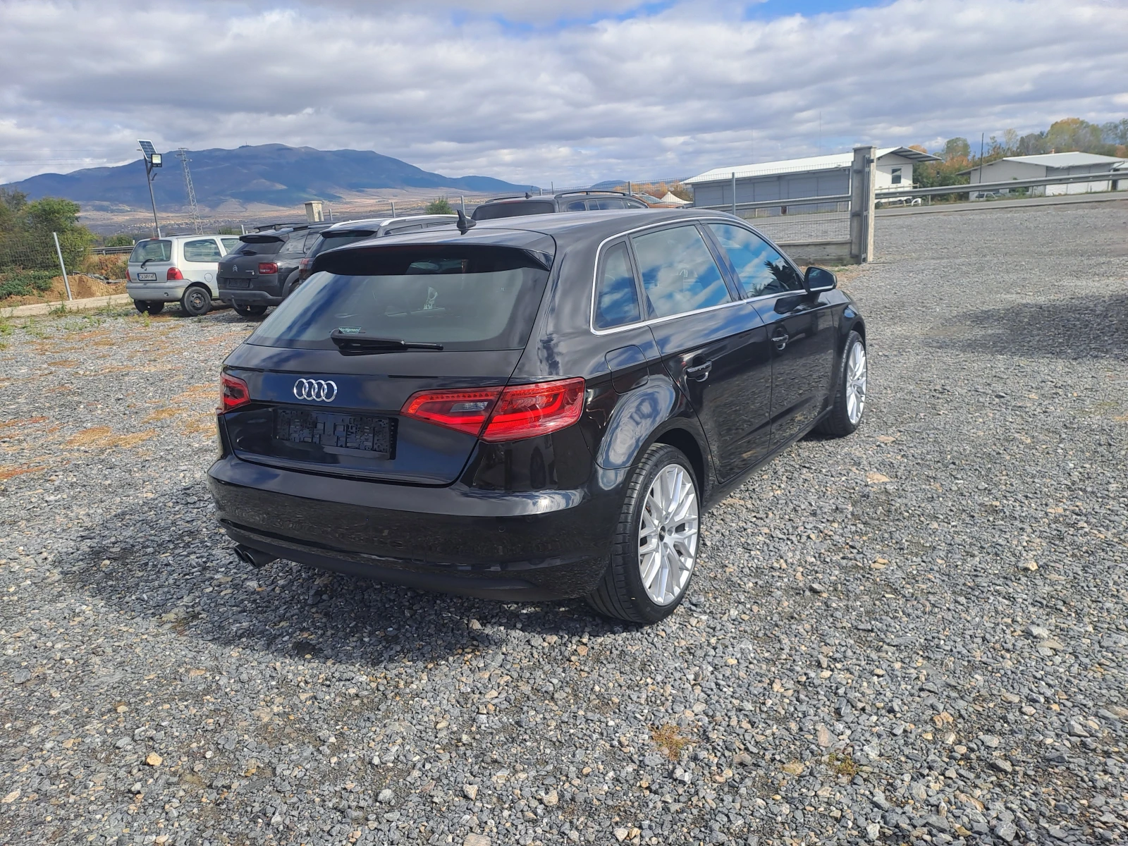 Audi A3 2.0TDI QUATTRO  150k.c., снимка 4 - Автомобили и джипове - 56626158