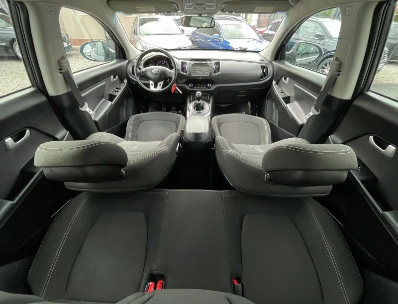 Kia Sportage NAVI LED E5B, снимка 9 - Автомобили и джипове - 44746269