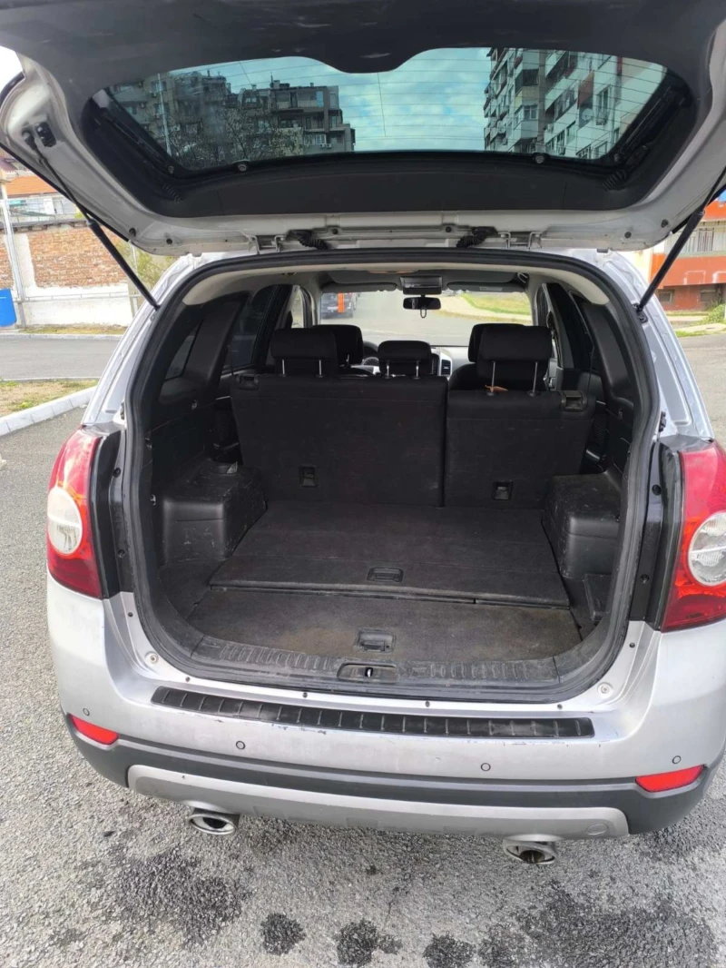 Chevrolet Captiva, снимка 8 - Автомобили и джипове - 51897172
