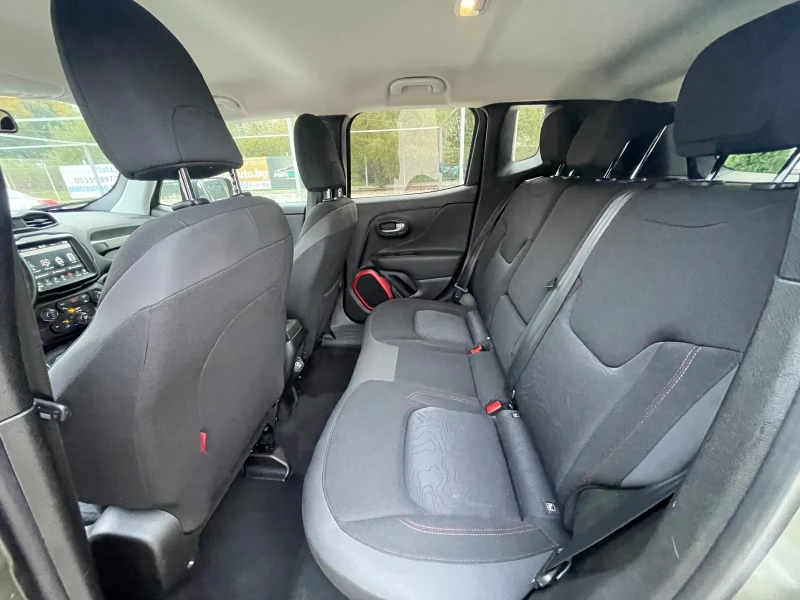 Jeep Renegade TRAILHAWK/4x4/FULLFULL/, снимка 8 - Автомобили и джипове - 52084131