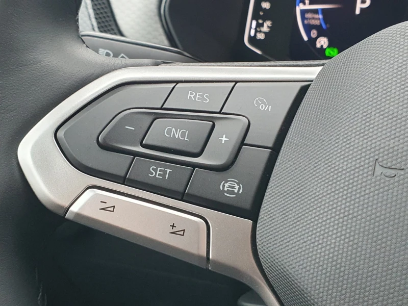 VW T-Cross Life Plus 1.5 TSI OPF DSG, снимка 16 - Автомобили и джипове - 52690102