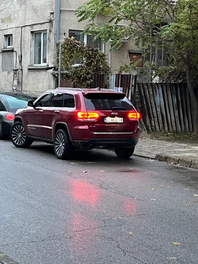 Jeep Grand cherokee 5.7 HEMI, снимка 3 - Автомобили и джипове - 52309069