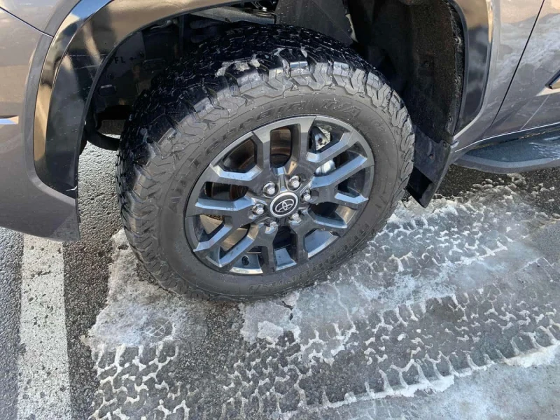 Toyota Tundra * Platinum * CARFAX * ПАНОРАМА* ОБДУХВАНЕ* , снимка 7 - Автомобили и джипове - 53531703