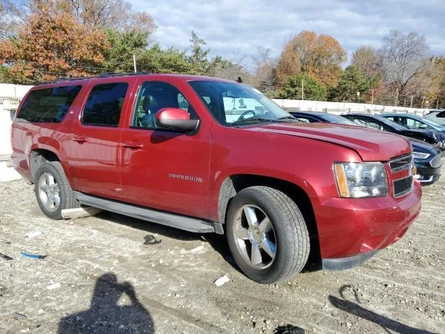 Chevrolet Suburban, снимка 4 - Автомобили и джипове - 48815099