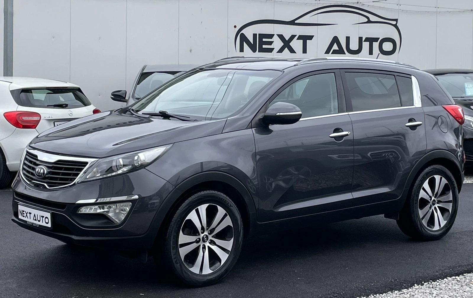 Kia Sportage NAVI LED E5B - [1] 