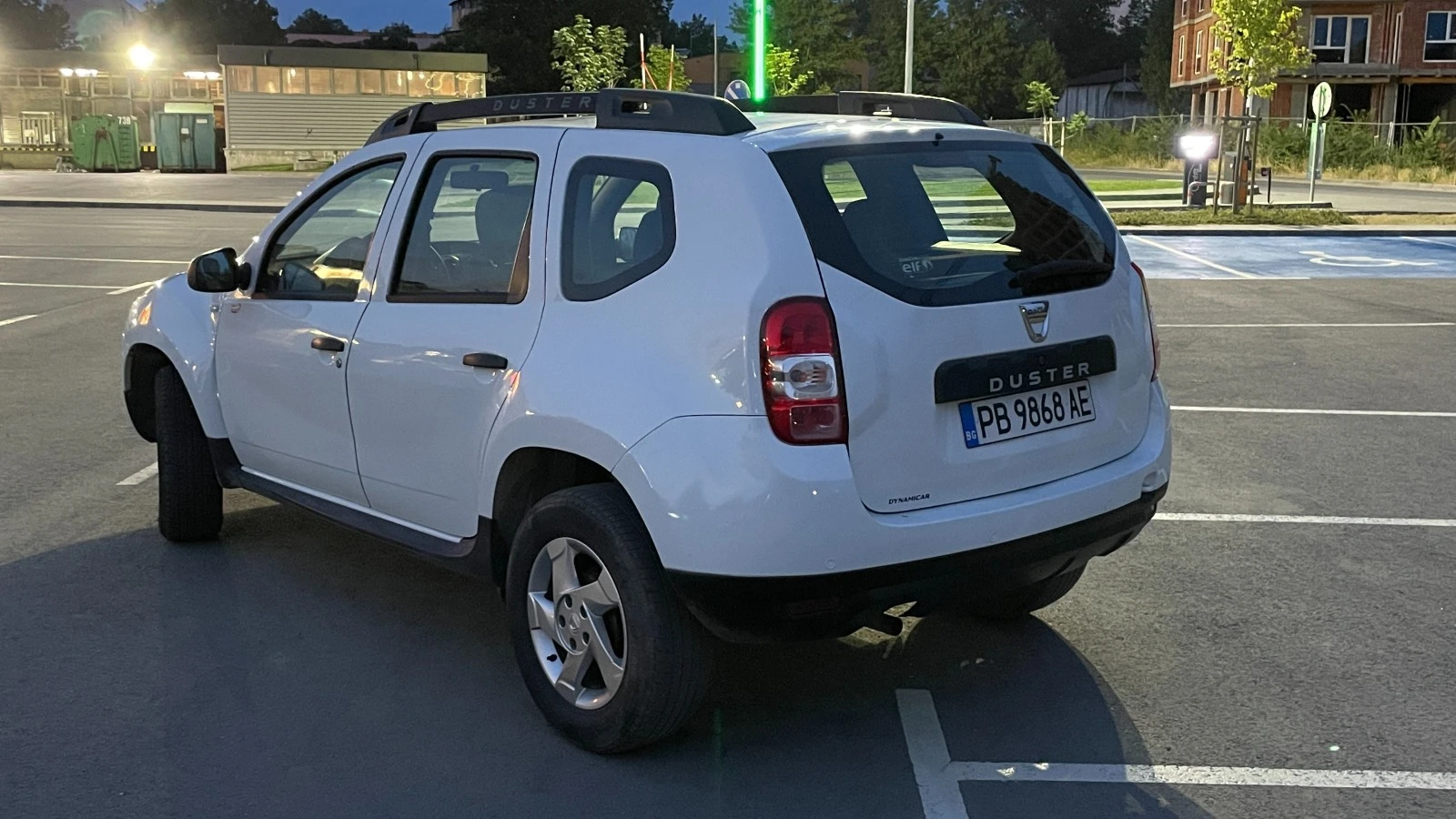 Dacia Duster 1.5 dci КЛИМАТИК Stop Start - изображение 3