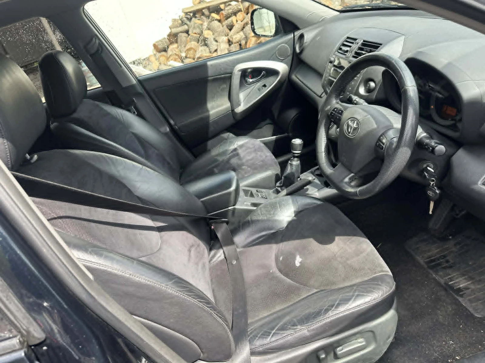 Toyota Rav4 2. 2 D-4D (150 �. �. ), 4x4, �� ����� | Mobile.bg � ����������� 9