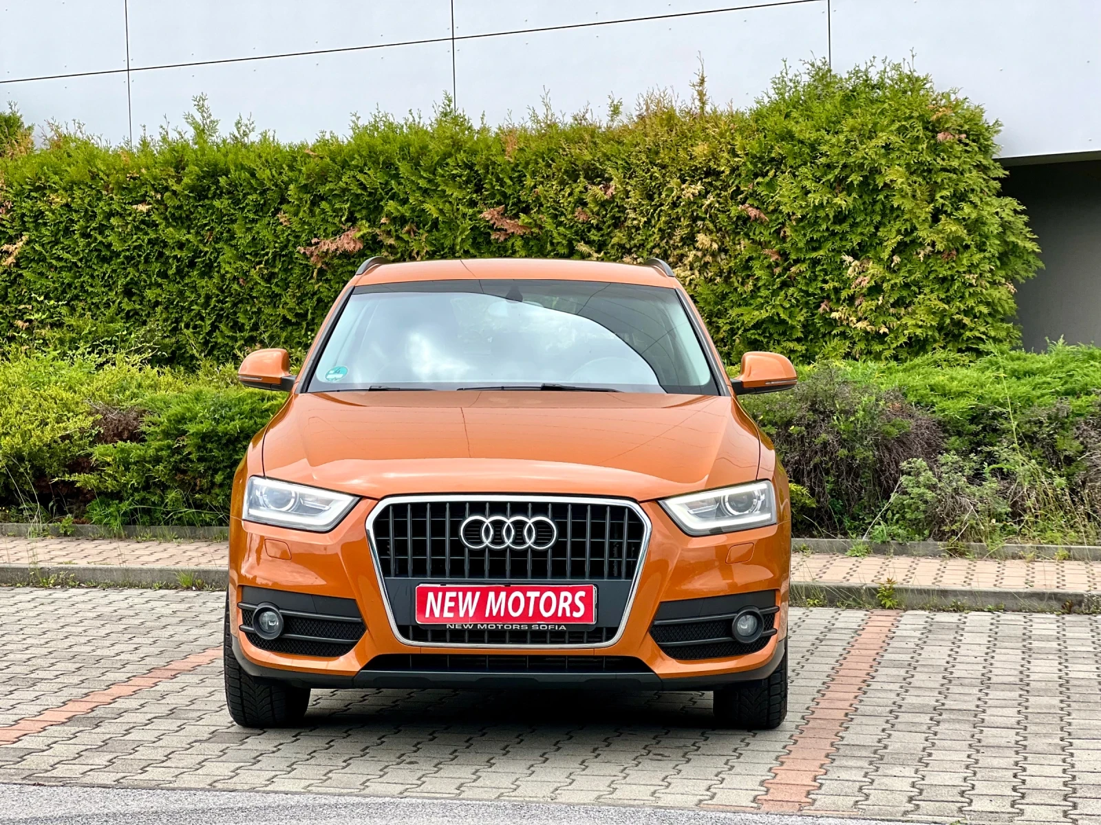 Audi Q3 2.0TDi-Сервизна история-лизинг през уникредит - изображение 2
