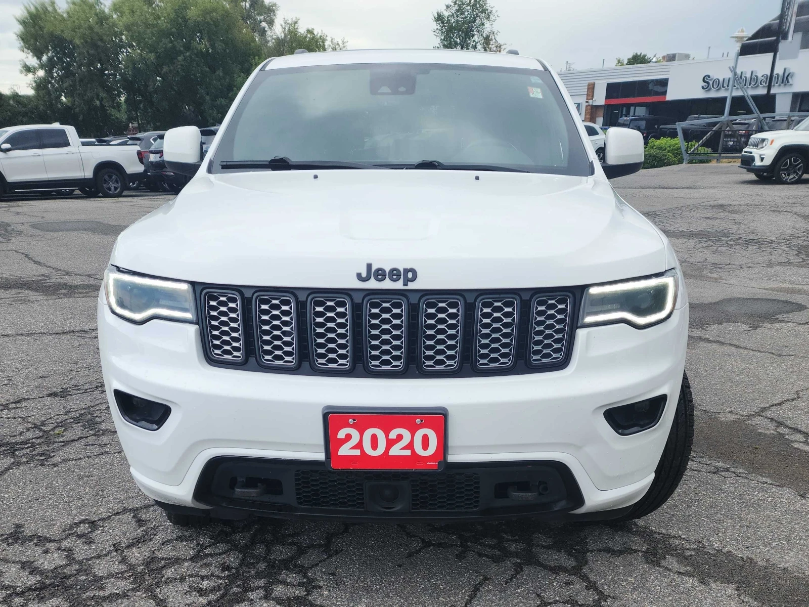 Jeep Grand cherokee ALTITUDE* CARFAX* АВТОФИНАНСИРАНЕ*  - изображение 2