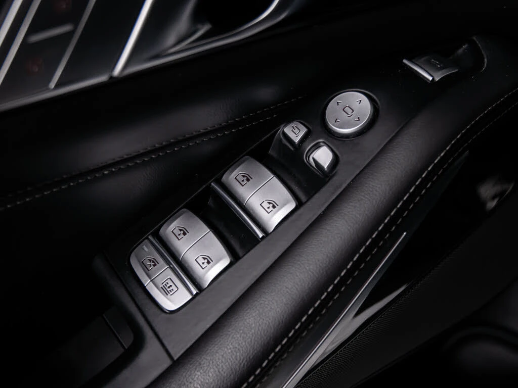 BMW X7 XDRIVE40I M SPORT| LASER| H/K| DISTRONIC| ПАНО| ОБ, снимка 13 - Автомобили и джипове - 53799117