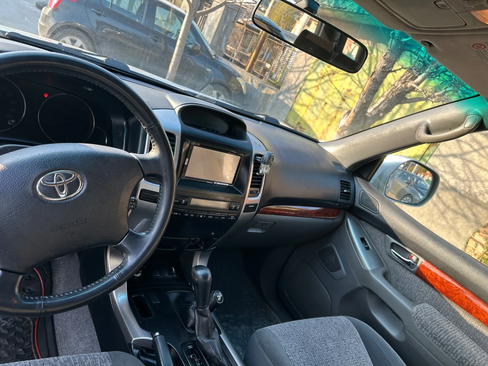 Toyota Land cruiser 3.0 120 , снимка 5 - Автомобили и джипове - 54262953