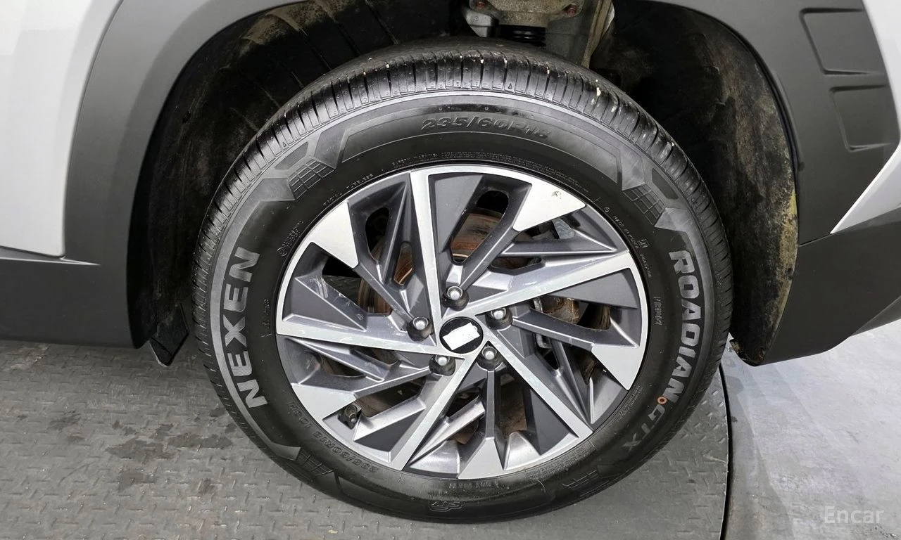 Hyundai Tucson 2.0D Premium 4x4* ПОДГРЕВ* ОБДУХВАНЕ* КРАЙНА ЦЕНА*, снимка 5 - Автомобили и джипове - 54764626