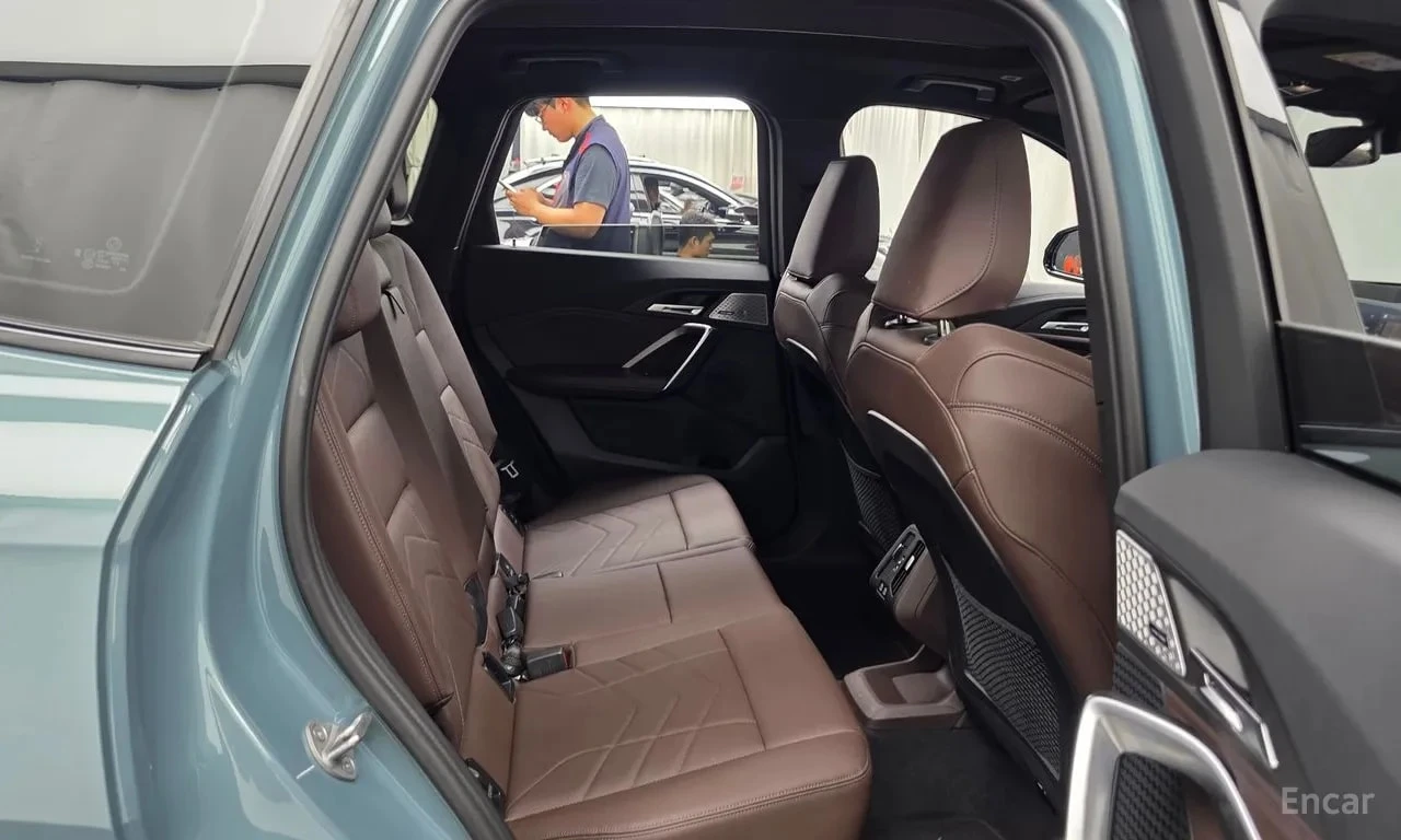 BMW X1 20i M-ПАКЕТ| MASSAGE| BOWERS| HUD| 2 KЛЮЧА| , снимка 12 - Автомобили и джипове - 55871840