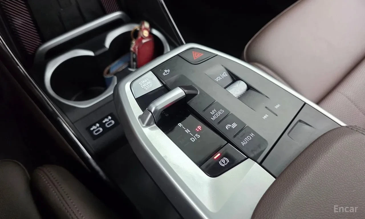 BMW X1 20i M-ПАКЕТ| MASSAGE| BOWERS| HUD| 2 KЛЮЧА| , снимка 9 - Автомобили и джипове - 55871840
