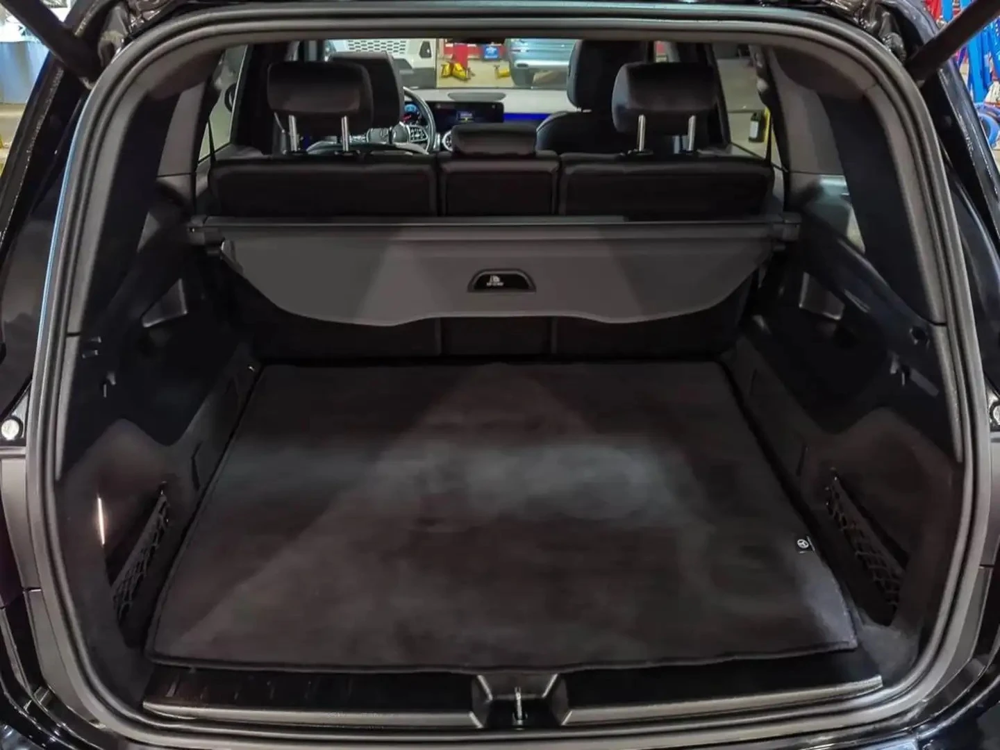 Mercedes-Benz GLB 250 4MATIC ЦЕНА ДО БЪЛГАРИЯ АВТОКРЕДИТ, снимка 9 - Автомобили и джипове - 55953721