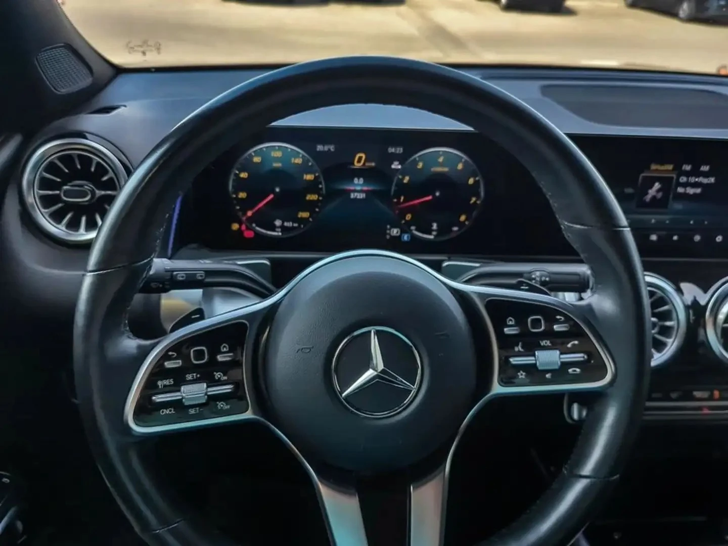 Mercedes-Benz GLB 250 4MATIC ЦЕНА ДО БЪЛГАРИЯ АВТОКРЕДИТ, снимка 11 - Автомобили и джипове - 55953721