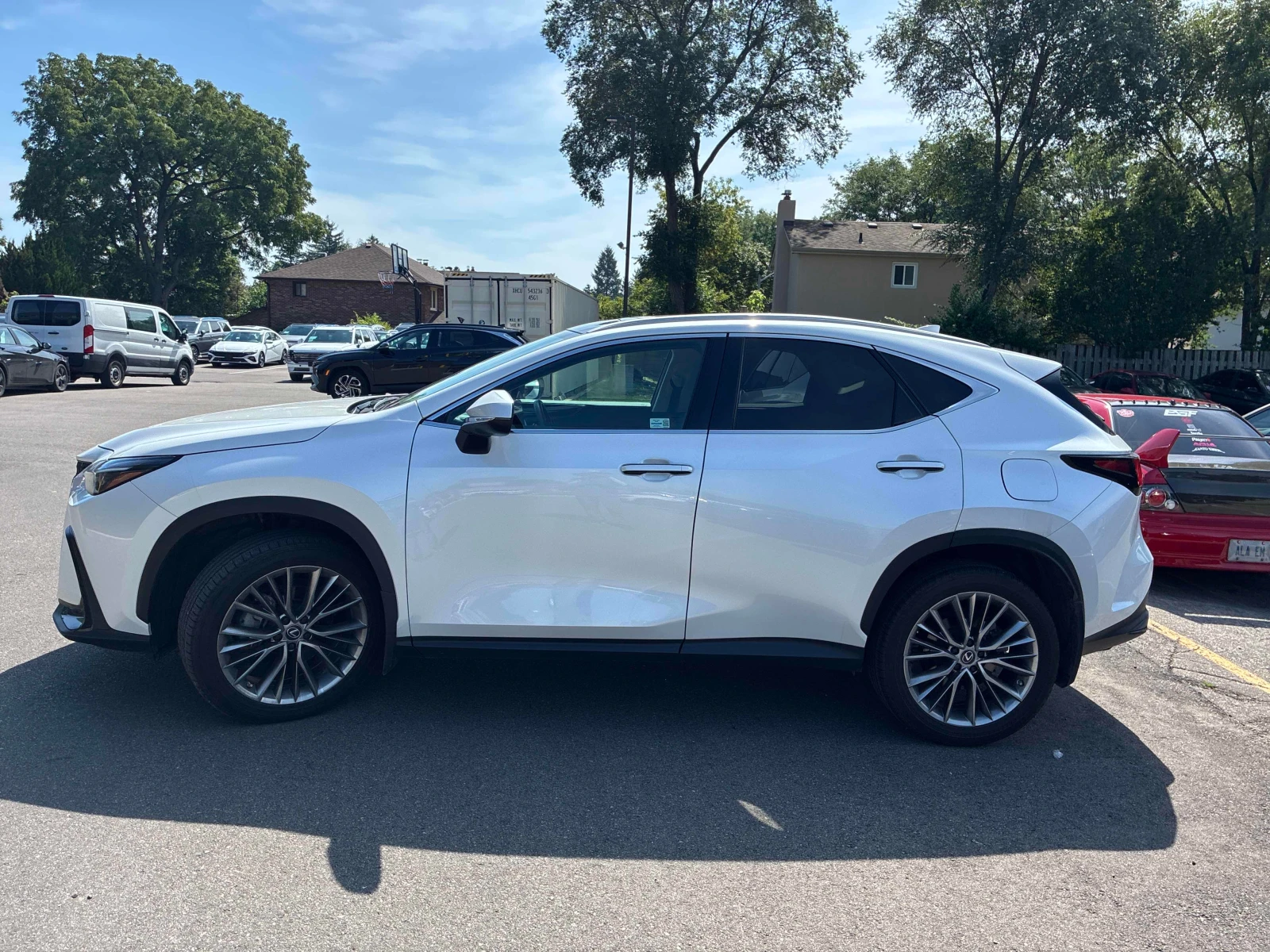 Lexus NX  350 / Обдухване / Carfax / Автокредит , снимка 15 - Автомобили и джипове - 55967564