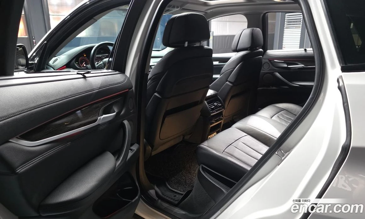 BMW X6 xDrive 40d, снимка 15 - Автомобили и джипове - 56157076