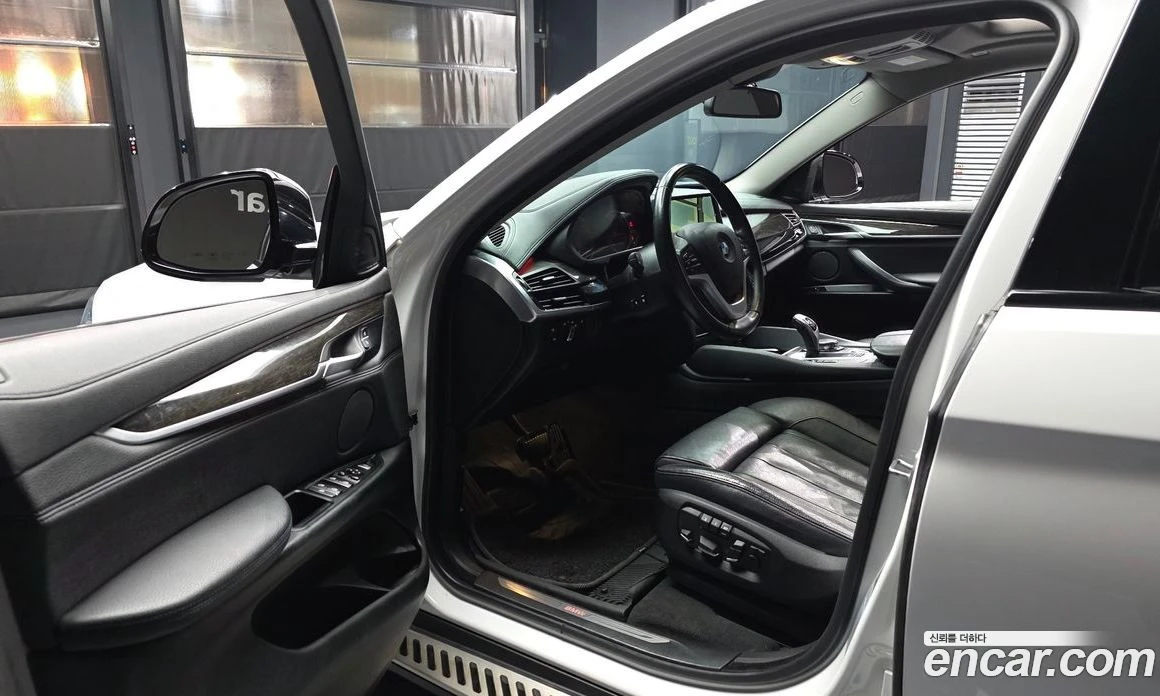 BMW X6 xDrive 40d, снимка 12 - Автомобили и джипове - 56157076