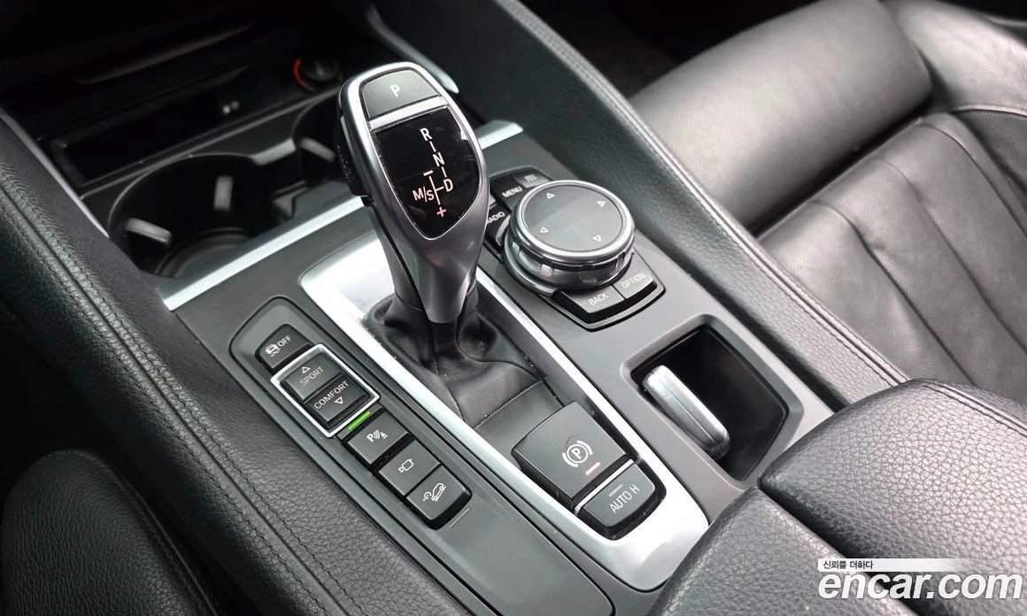 BMW X6 xDrive 40d, снимка 11 - Автомобили и джипове - 56157076